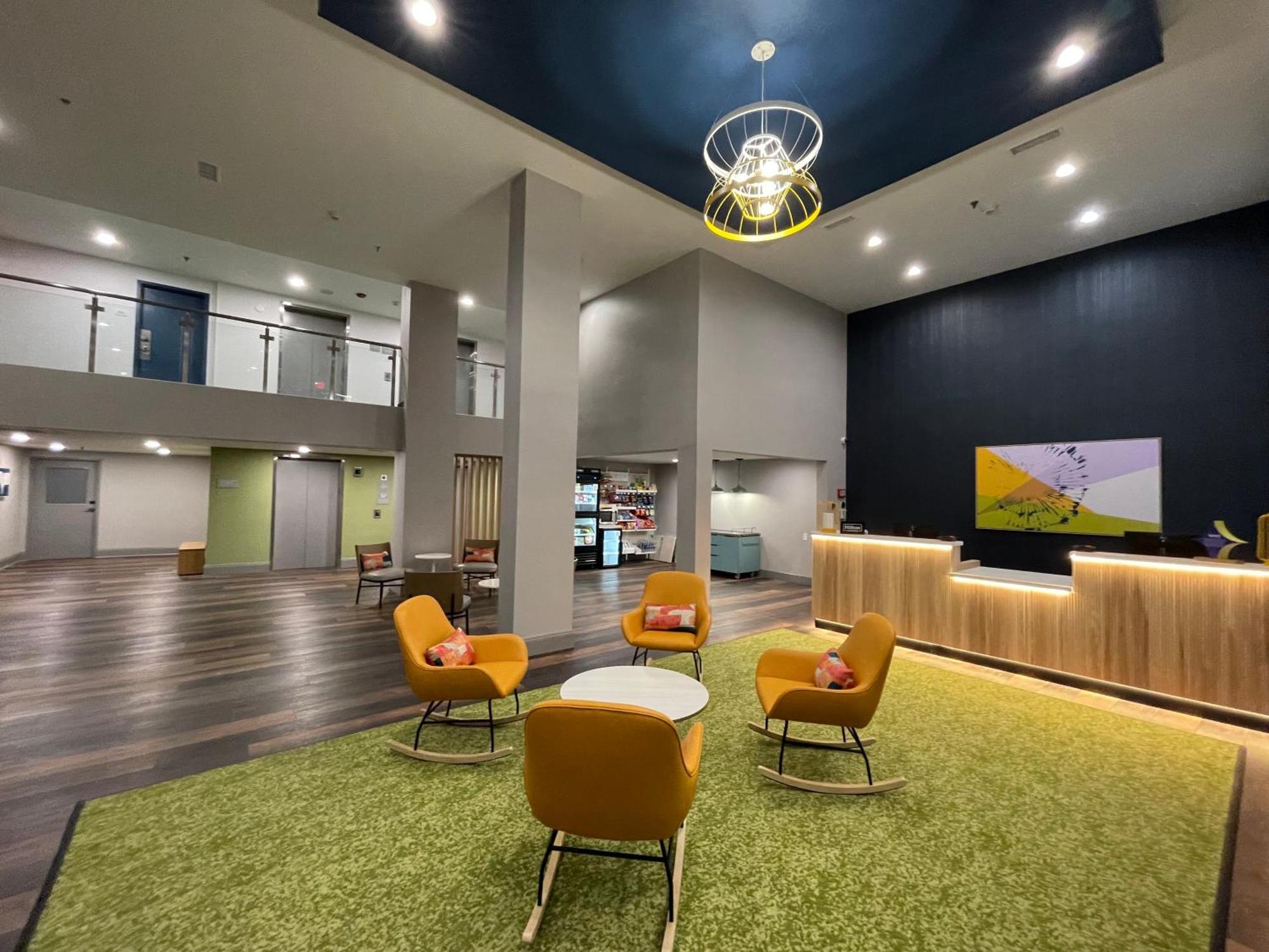 Spark By Hilton Branson Meadows Eksteriør bilde