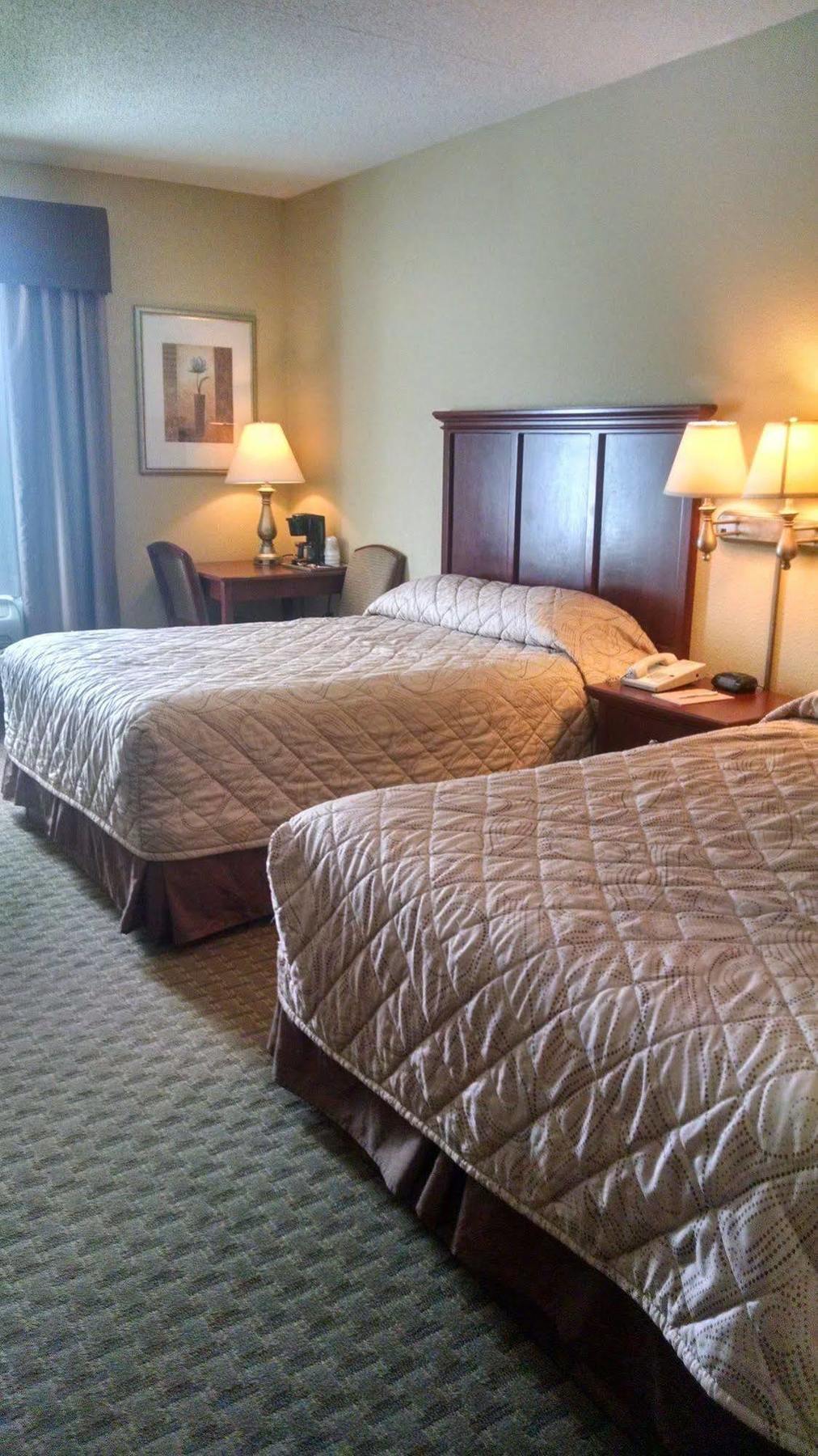 Spark By Hilton Branson Meadows Eksteriør bilde